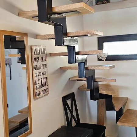 Brvnara Marinkovic Na Sekulicima * Sekulic