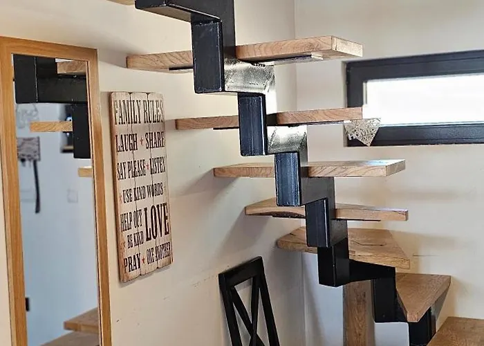 Brvnara Marinkovic Na Sekulicima * Sekulic