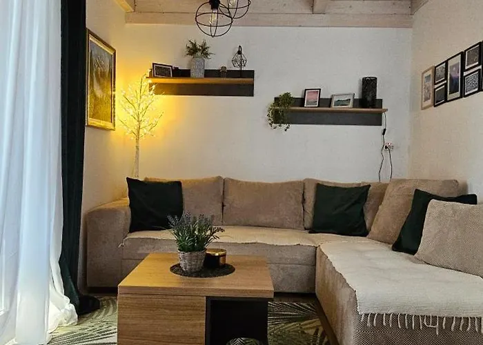 Brvnara Marinkovic Na Sekulicima * Sekulic